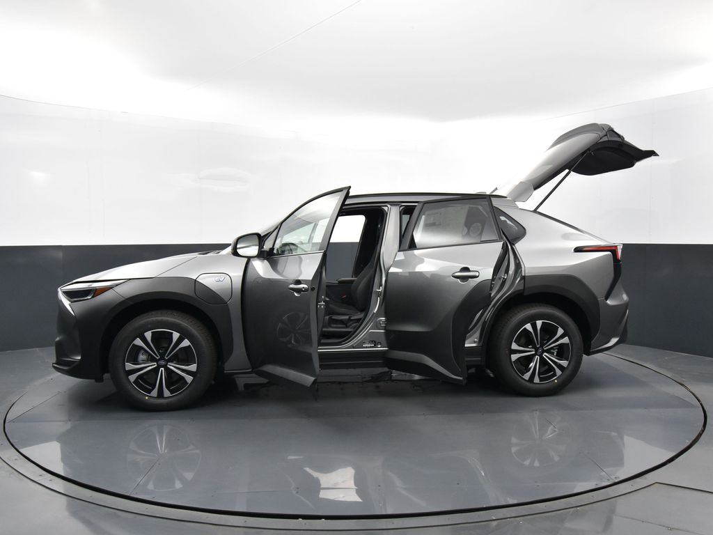 2025 Subaru Solterra Premium photo 33