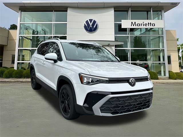 2026 Volkswagen Taos SE FWD