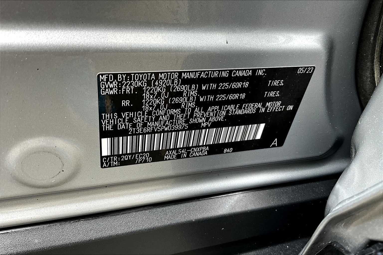 2023 Toyota RAV4 Hybrid XSE photo 30