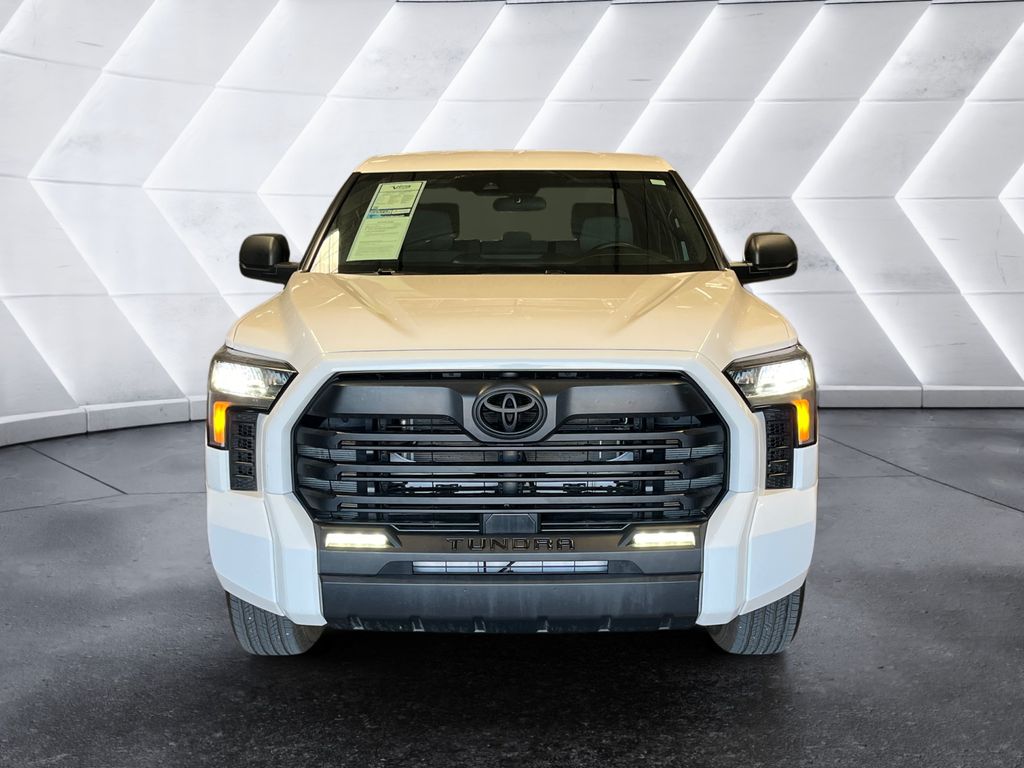 2025 Toyota Tundra SR5 photo 2