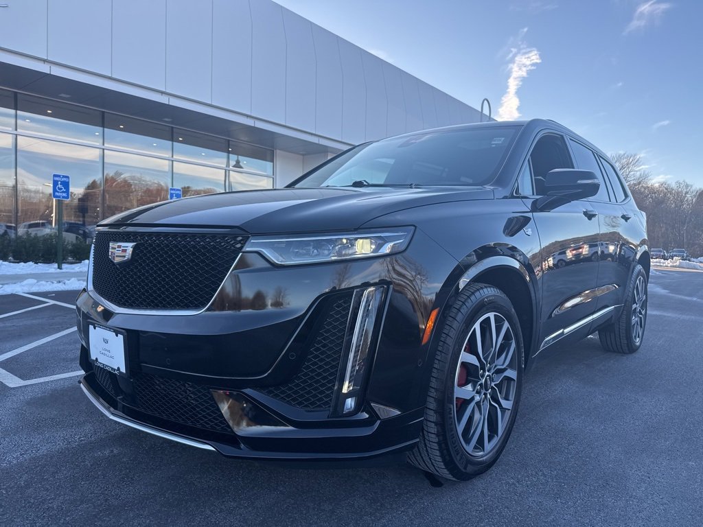 2024 Cadillac XT6 Sport's photo