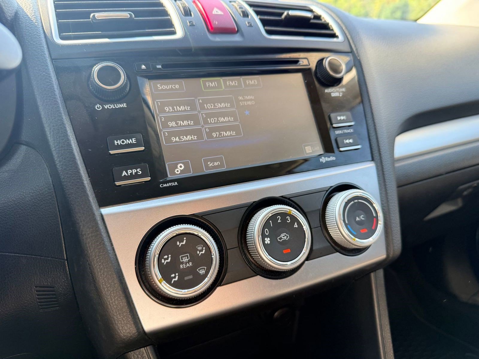 2017 Subaru Crosstrek 2.0i Premium photo 28
