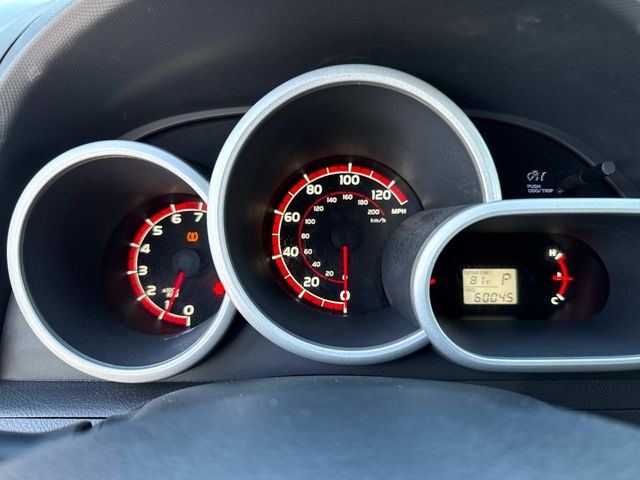 2012 Toyota Corolla Matrix L 4WD photo 29