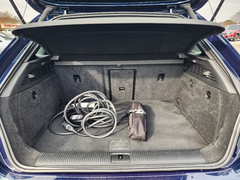 2017 Audi A3 E-tron Premium Plus photo 4