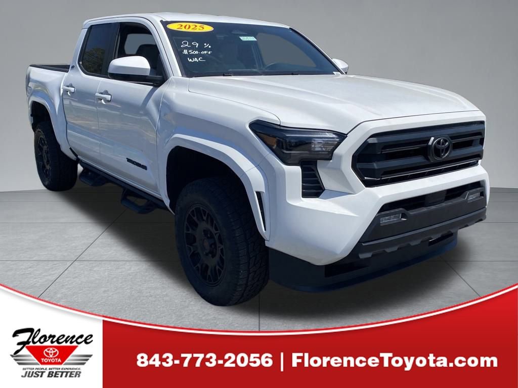 2025 Toyota Tacoma SR5's photo