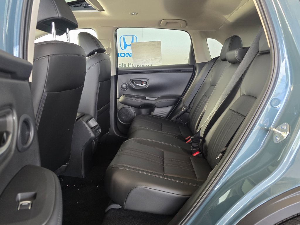 2026 Honda HR-V EX-L photo 13