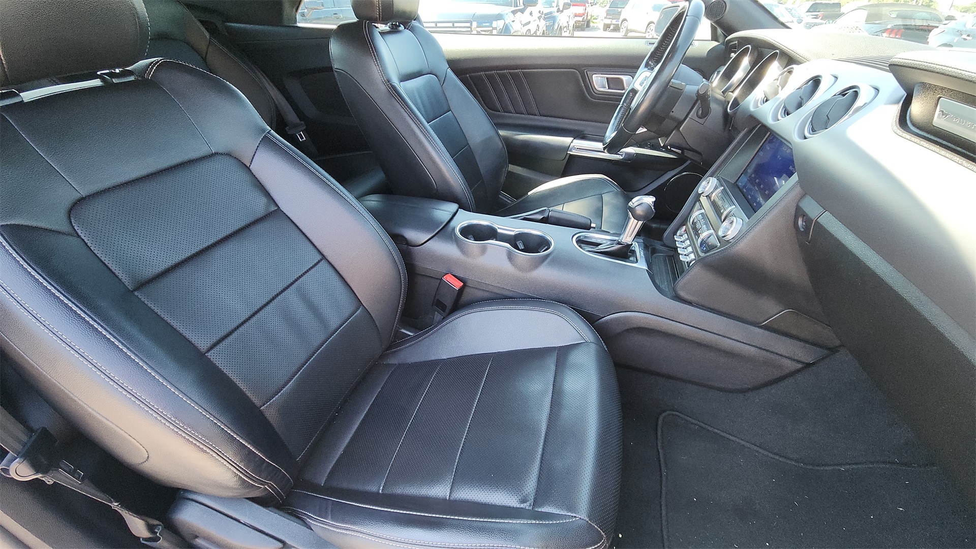 2023 Ford Mustang EcoBoost Premium photo 25
