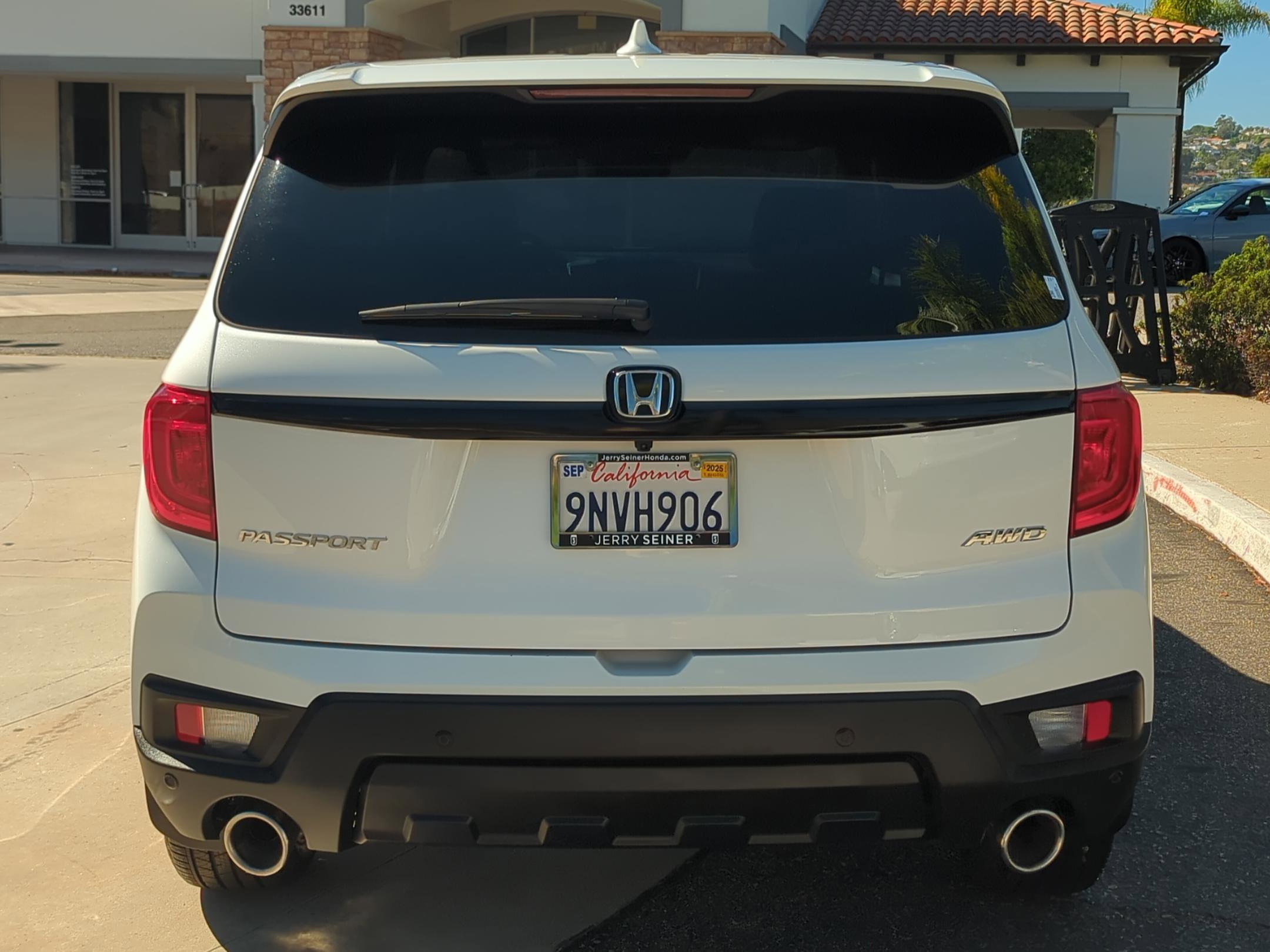 2024 Honda Passport EX-L photo 4