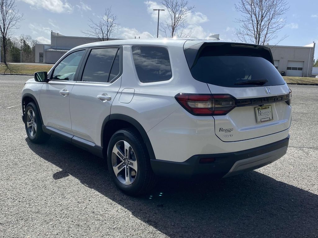 2025 Honda Pilot EX-L photo 2