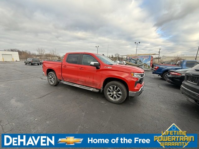 2022 Chevrolet Silverado 1500 LT photo 3