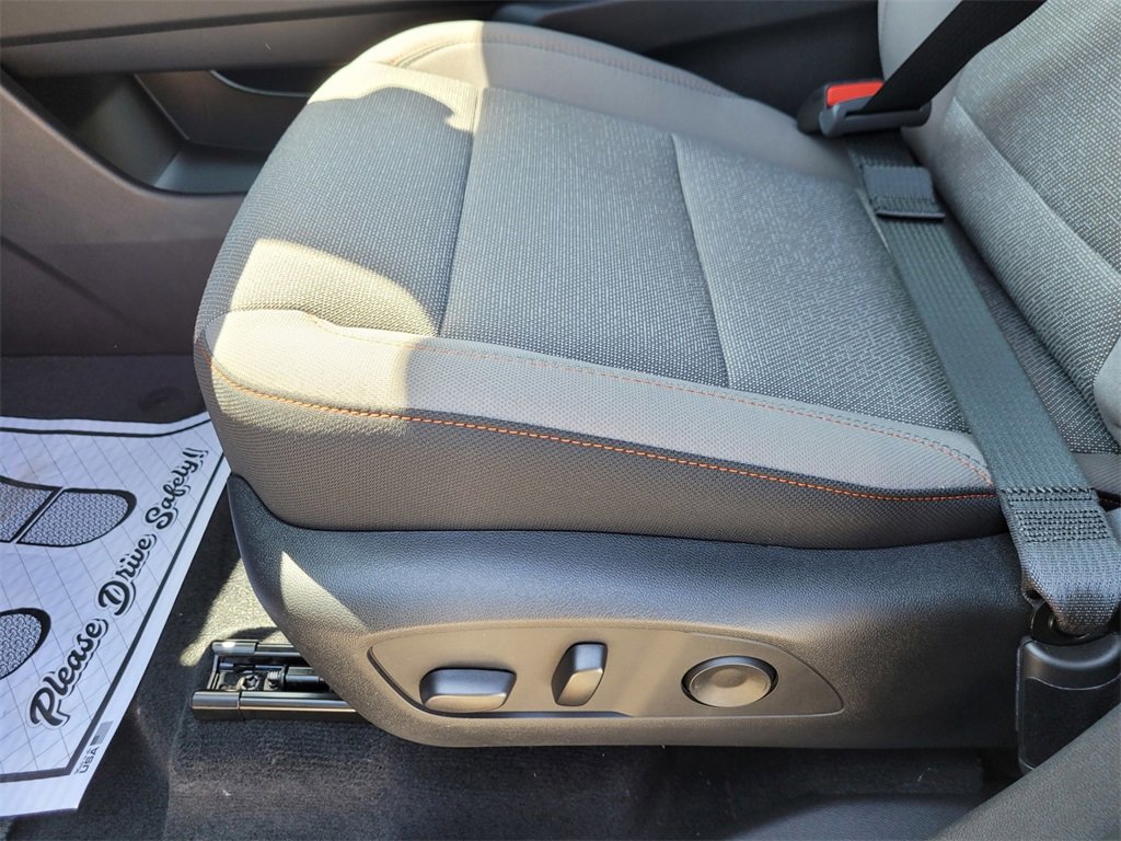 2026 Chevrolet Traverse photo 12