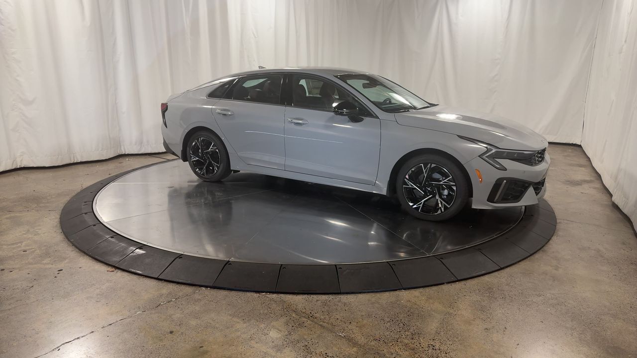 2026 Kia K5 GT-Line photo 2