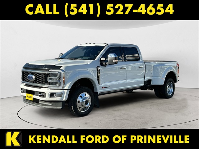 2024 Ford F-450 Super Duty Platinum's photo