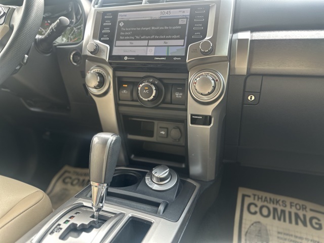 2022 Toyota 4Runner SR5 Premium photo 26