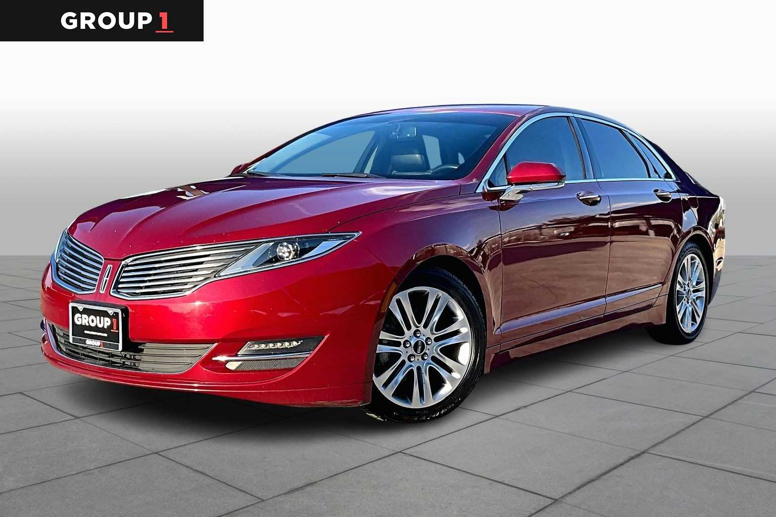 2016 Lincoln MKZ Hybrid's photo