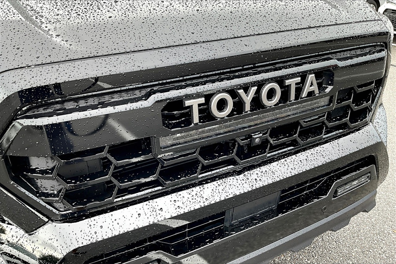 2025 Toyota Tacoma TRD Pro 4x4 photo 29