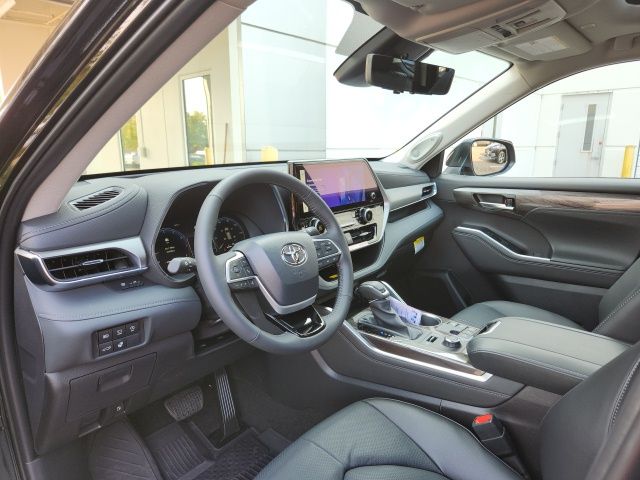 2025 Toyota Highlander XLE XSE Platinum Limited photo 12