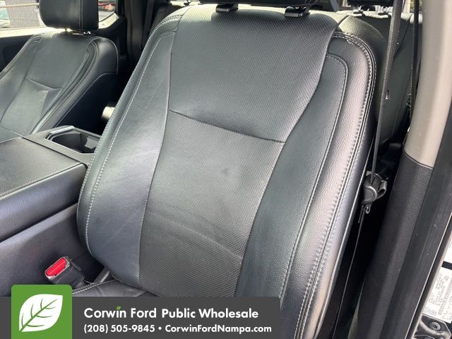 2016 Ford F-150 Lariat photo 29