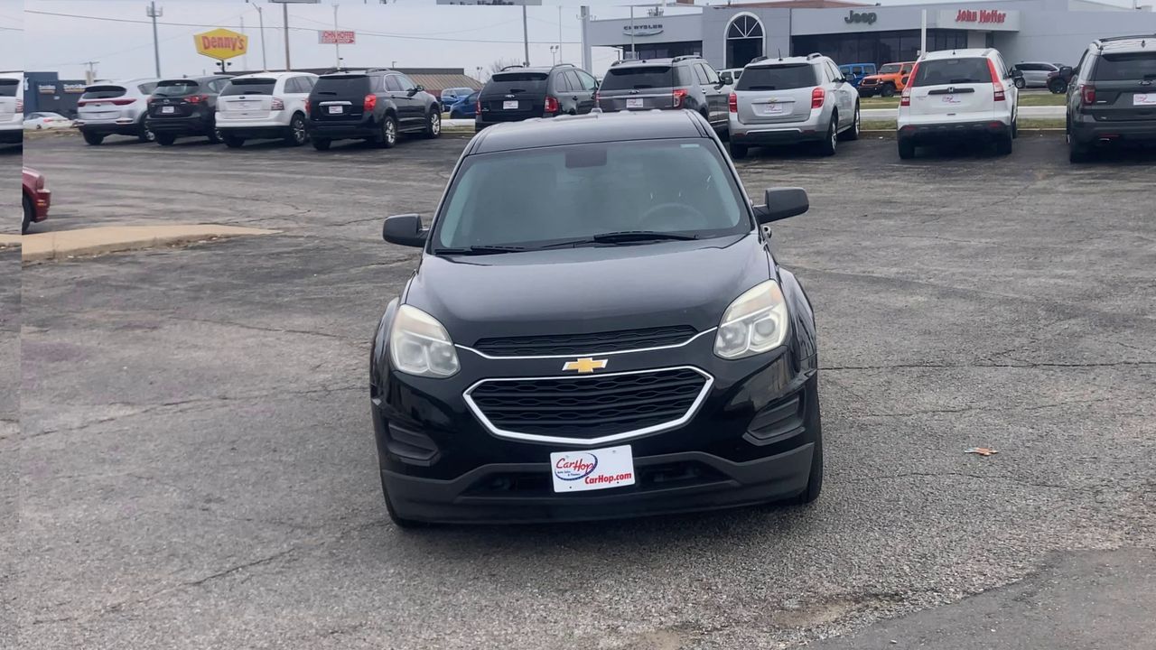 2016 Chevrolet Equinox LS photo 2