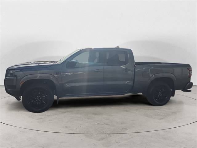 2026 Nissan Frontier SV photo 2