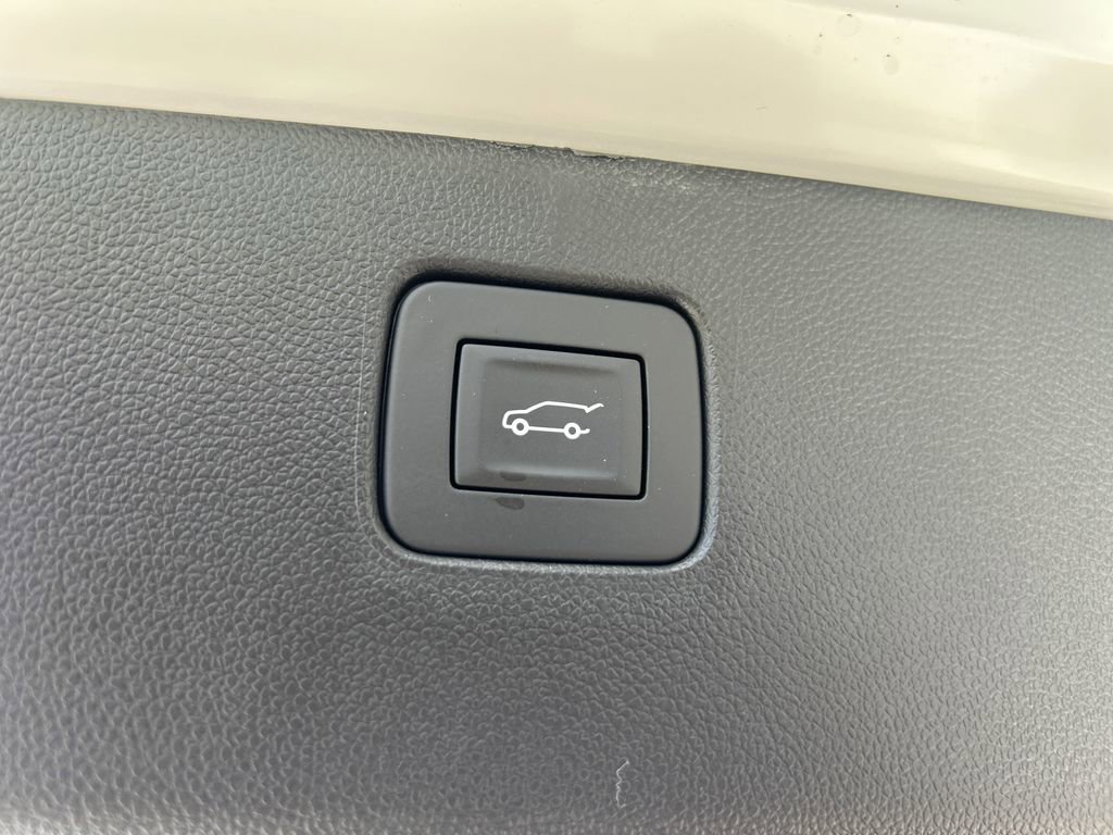 2025 Buick Envista Avenir photo 12