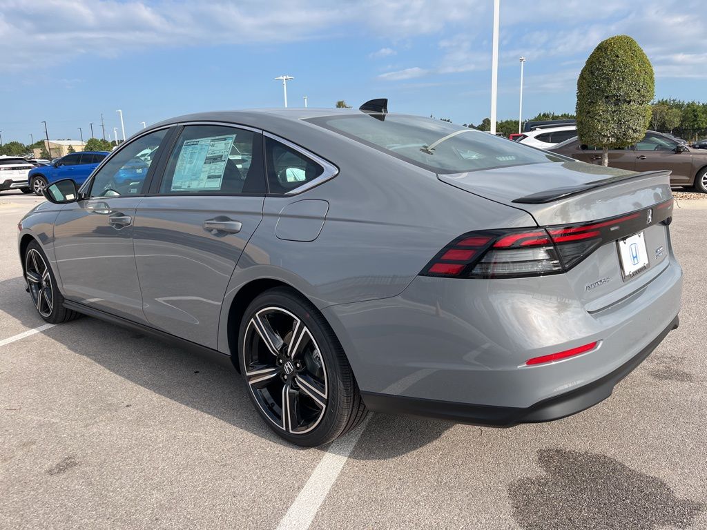 2025 Honda Accord Hybrid Sport photo 3