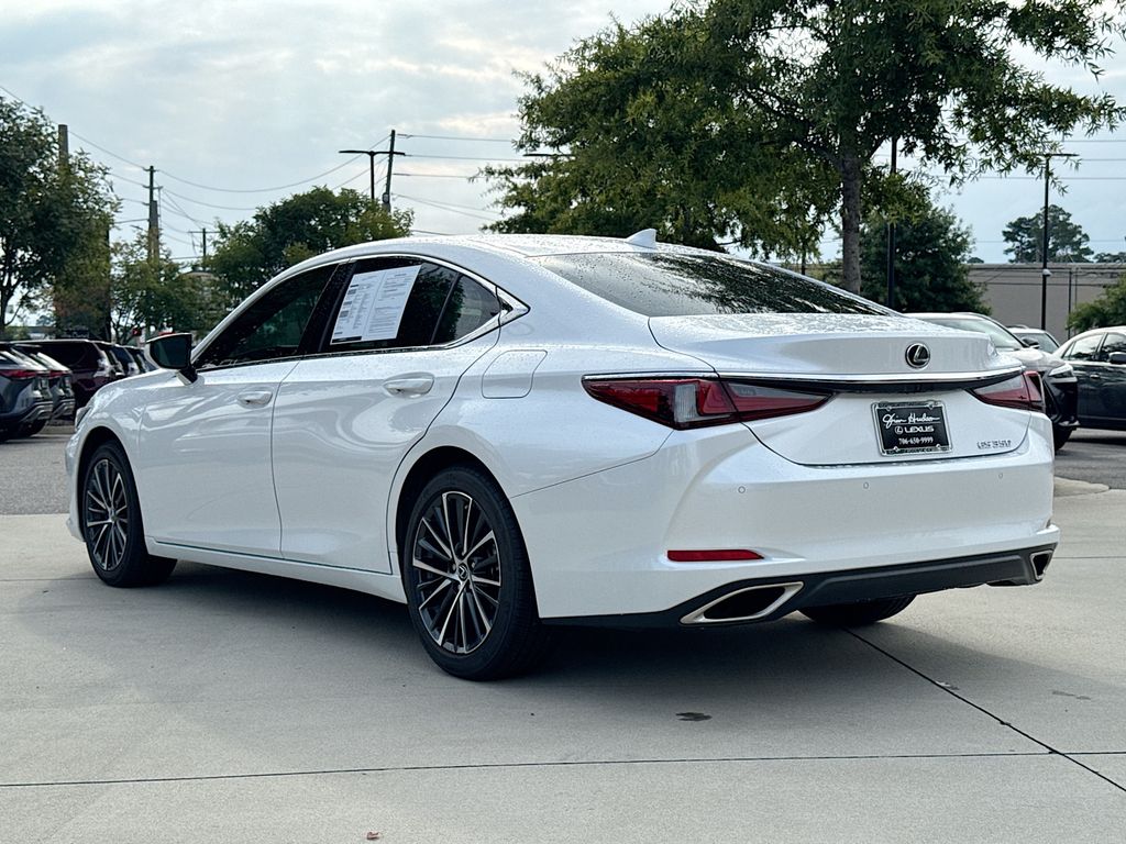 2025 Lexus ES 350 Base photo 4