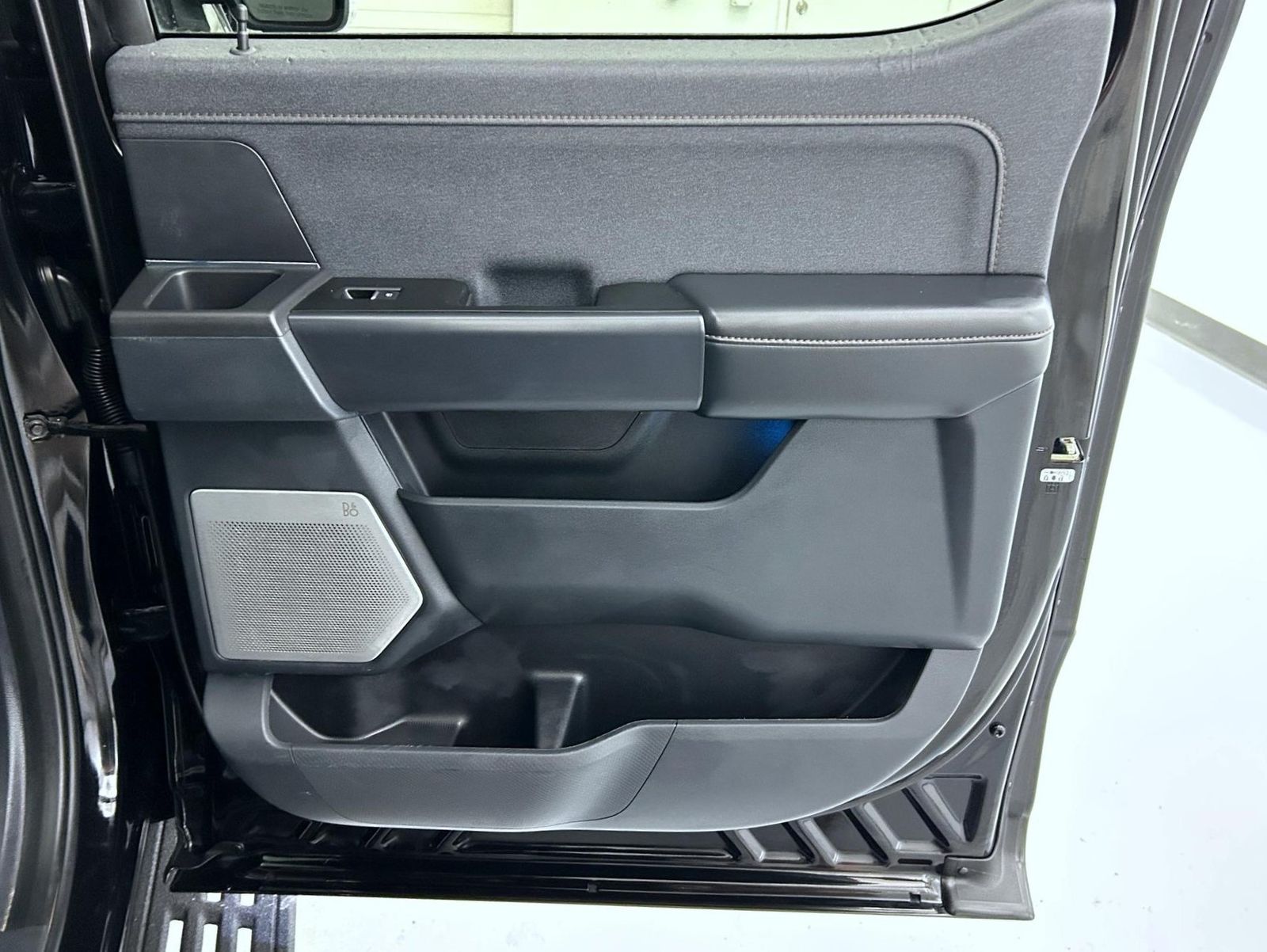 2022 Ford F-150 Raptor photo 17
