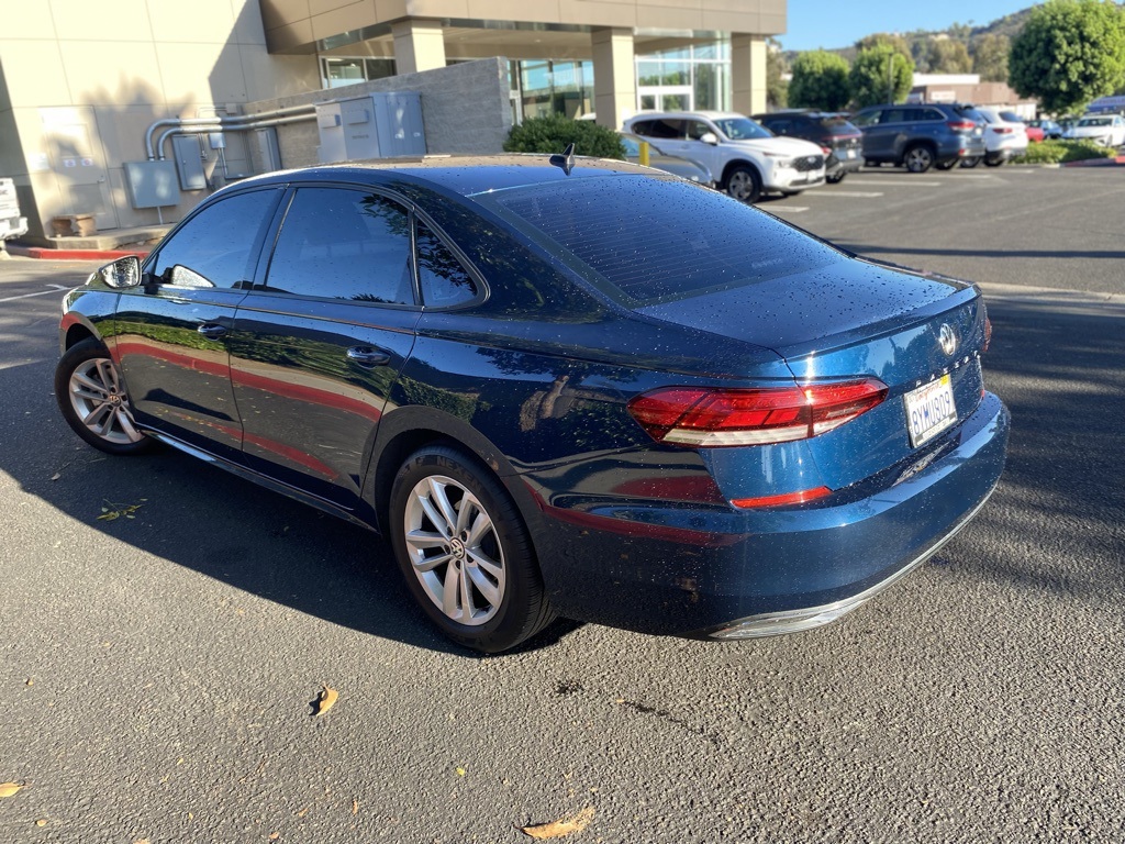 2021 Volkswagen Passat 2.0T S photo 3