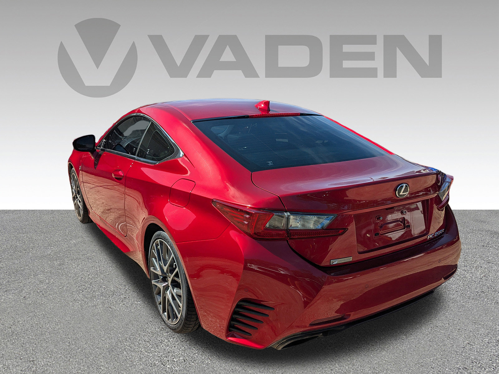 2017 Lexus RC 200t photo 7