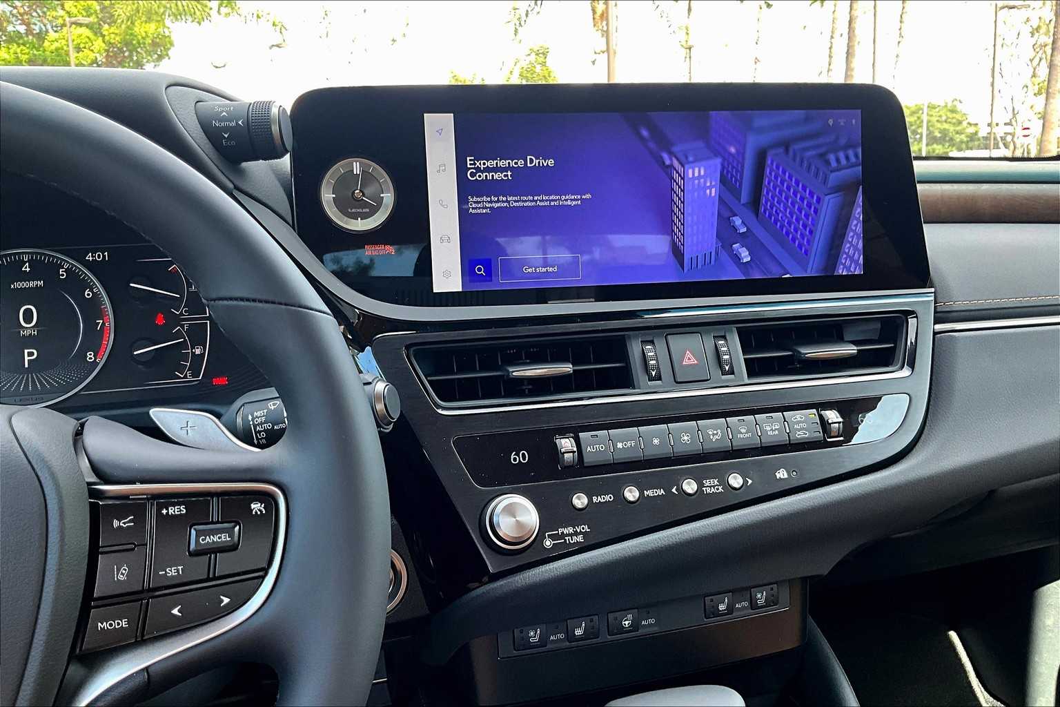 2025 Lexus ES 350 photo 4