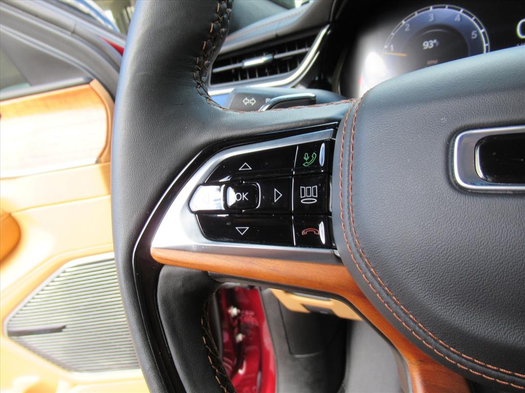 2025 Jeep Grand Cherokee L Summit photo 18