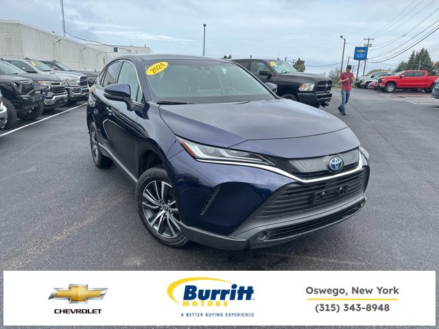 2024 Toyota Venza LE's photo