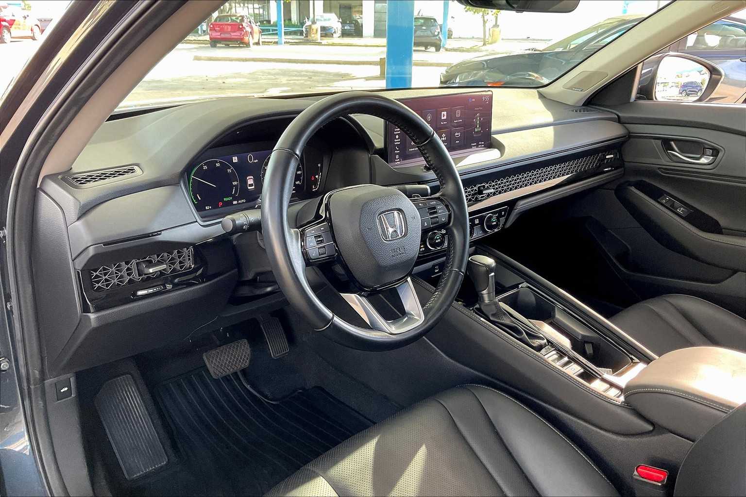 2023 Honda Accord Hybrid Touring photo 16