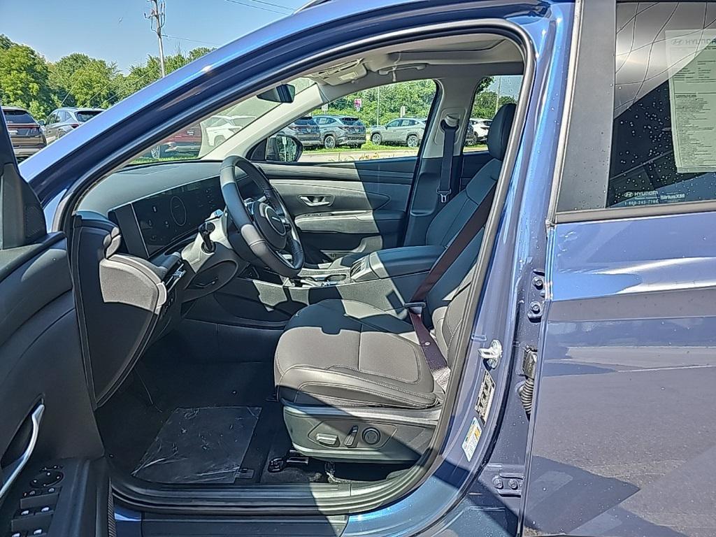 2025 Hyundai Tucson SEL Convenience photo 9