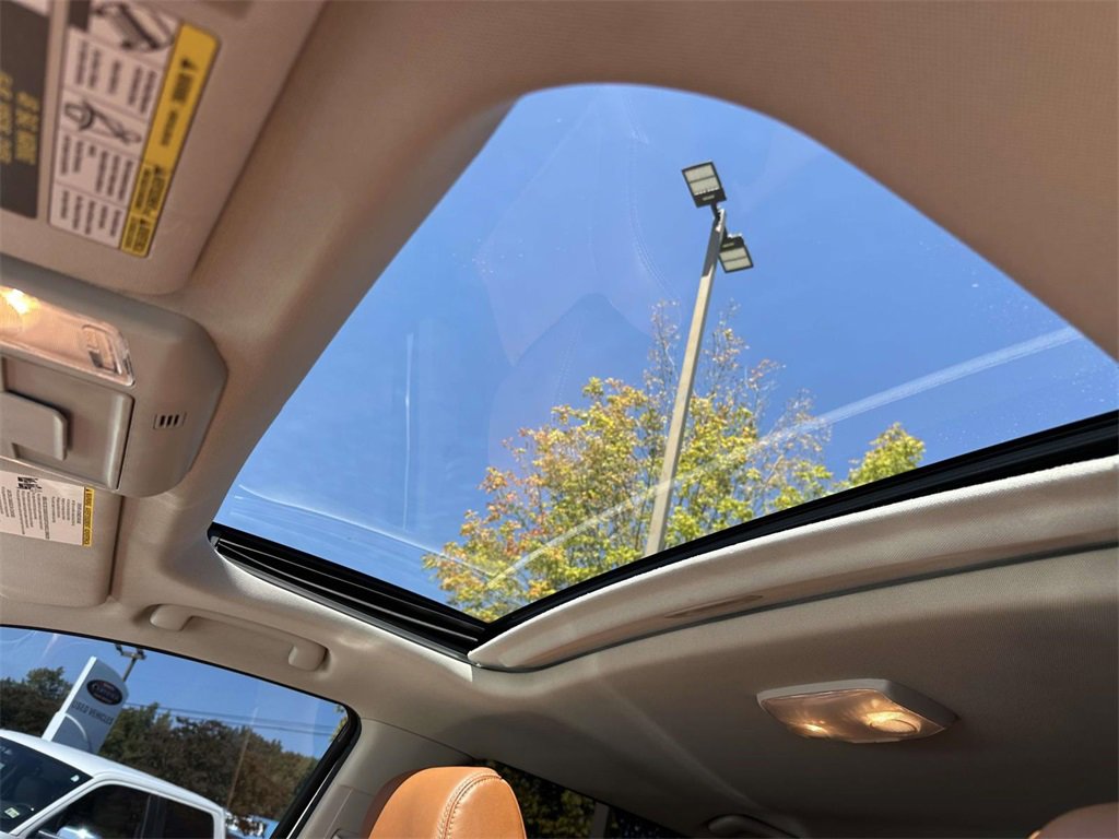 2020 Toyota Tundra 1794 Edition CrewMax photo 17