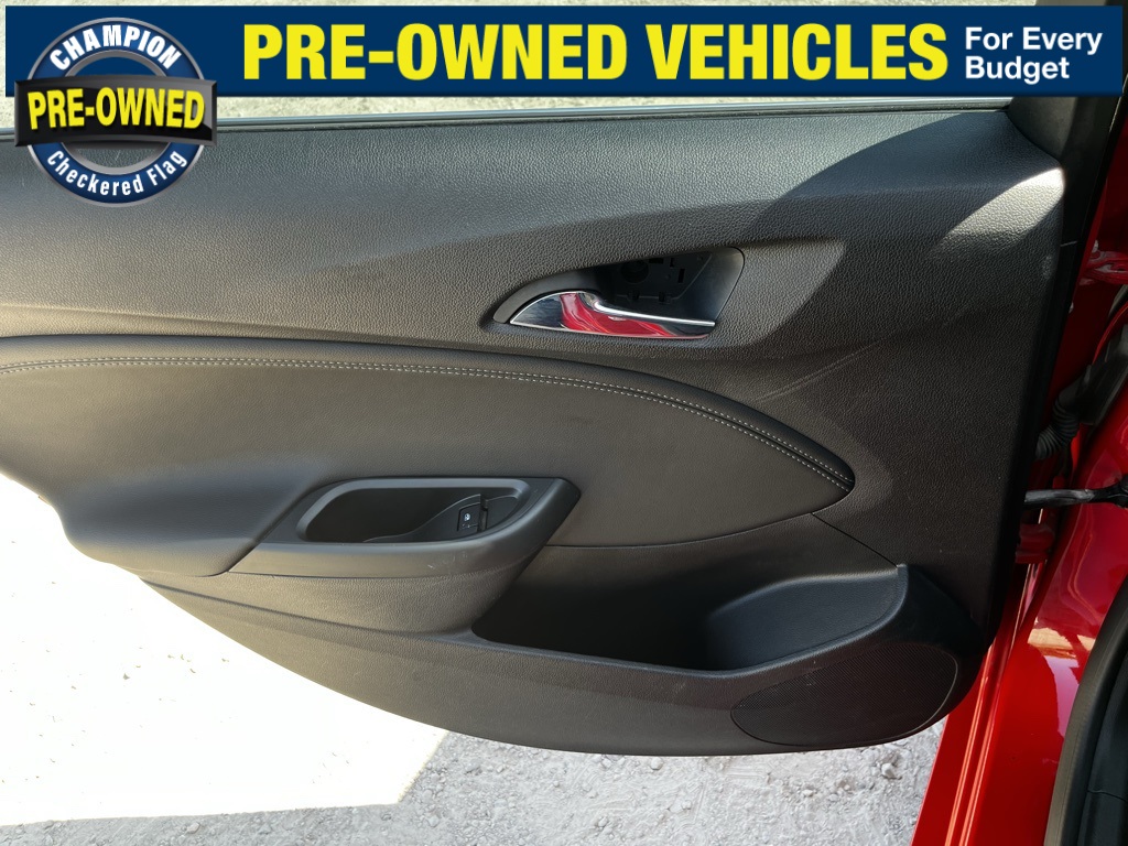 2016 Chevrolet Cruze Premier photo 17