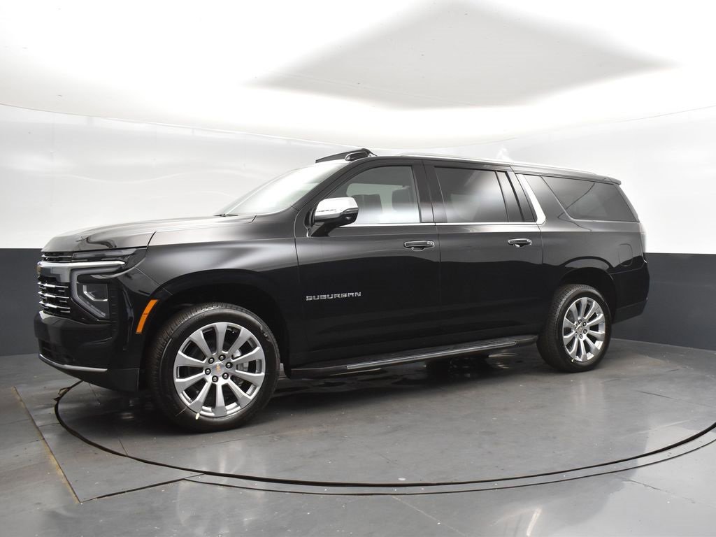2025 Chevrolet Suburban Premier photo 3