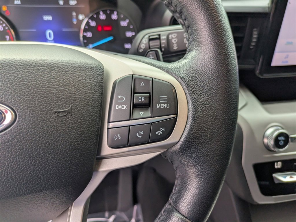 2020 Ford Explorer XLT photo 19