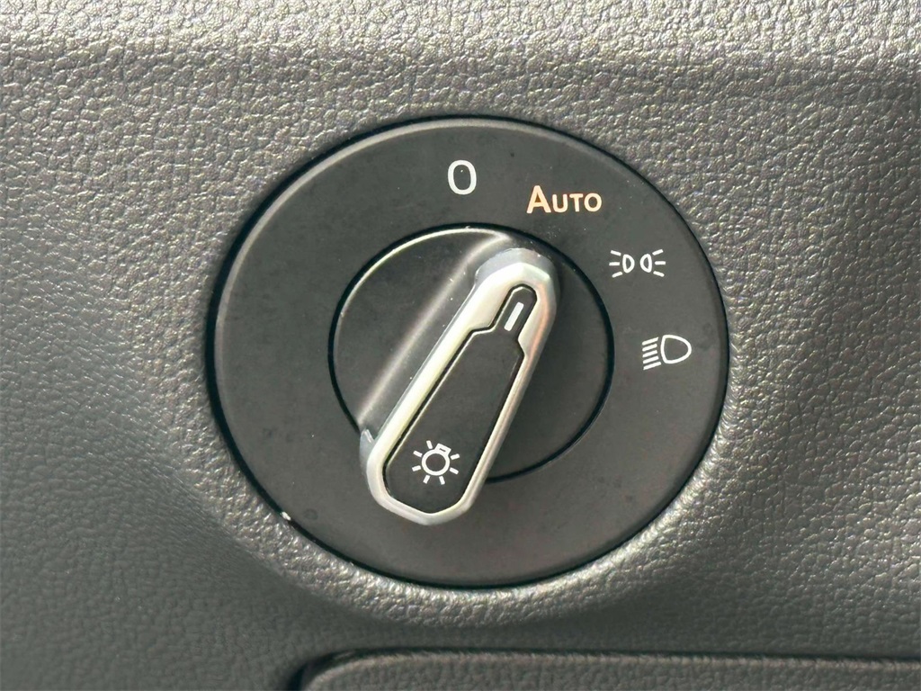 2022 Volkswagen Jetta 1.5T SE photo 16