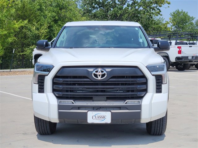 2024 Toyota Tundra SR5 photo 2