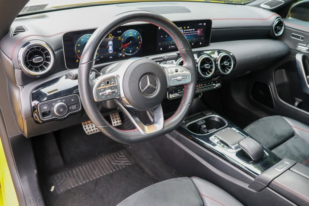 2020 Mercedes Benz CLA 250 4MATIC photo 25
