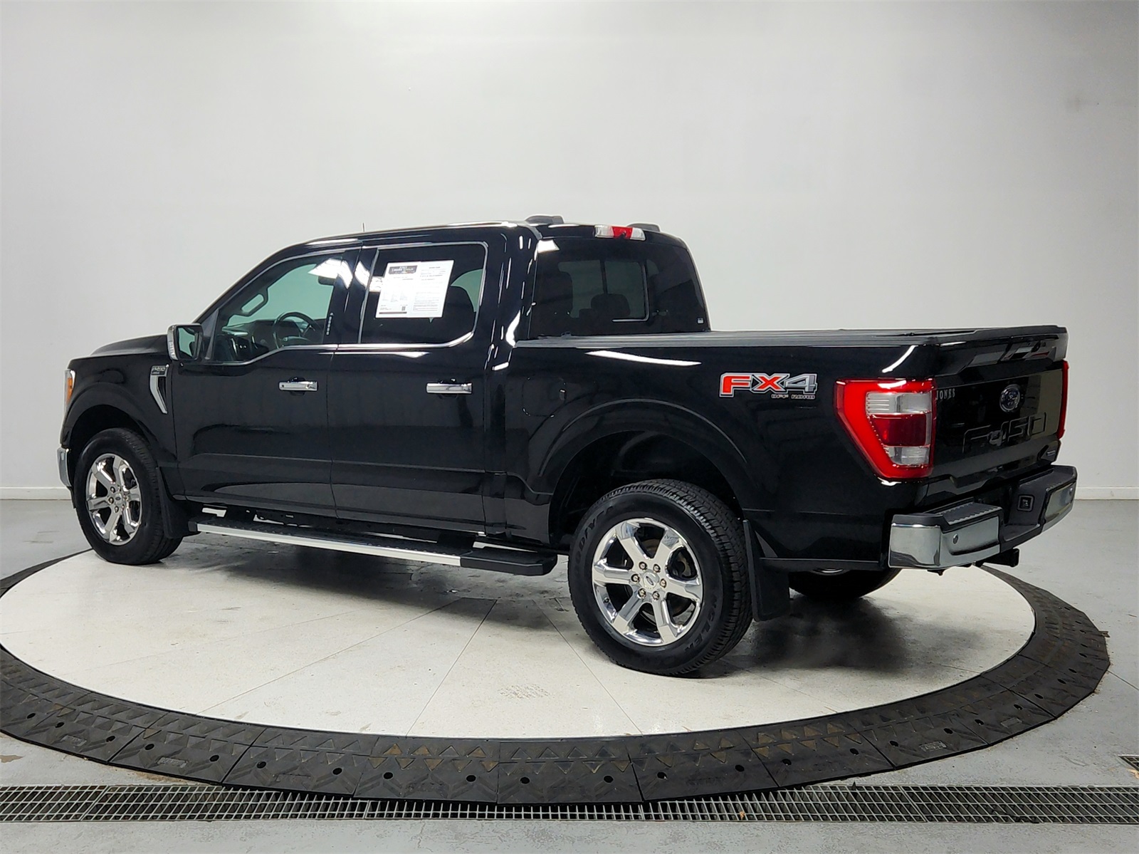 2022 Ford F-150 Lariat photo 5