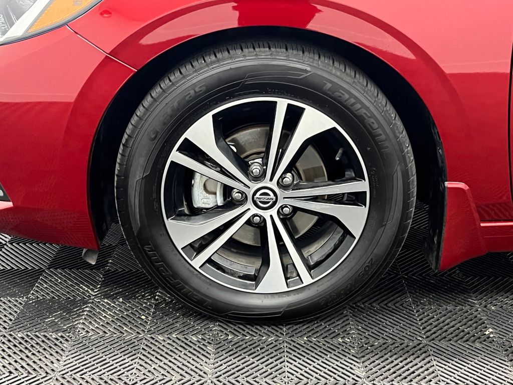 2022 Nissan Sentra SV photo 10