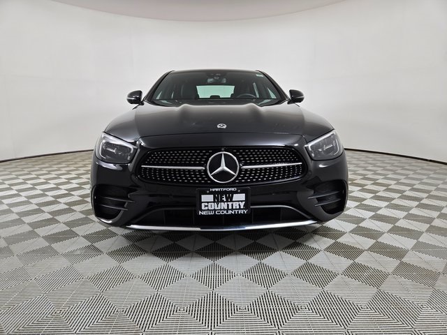 2022 Mercedes Benz E 4MATIC photo 2