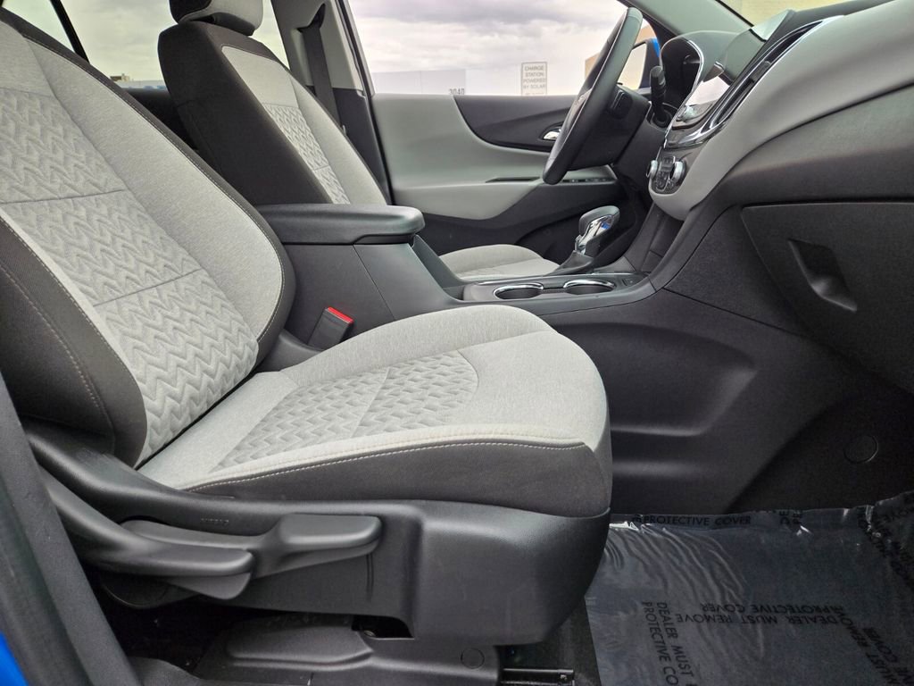 2024 Chevrolet Equinox LT photo 15