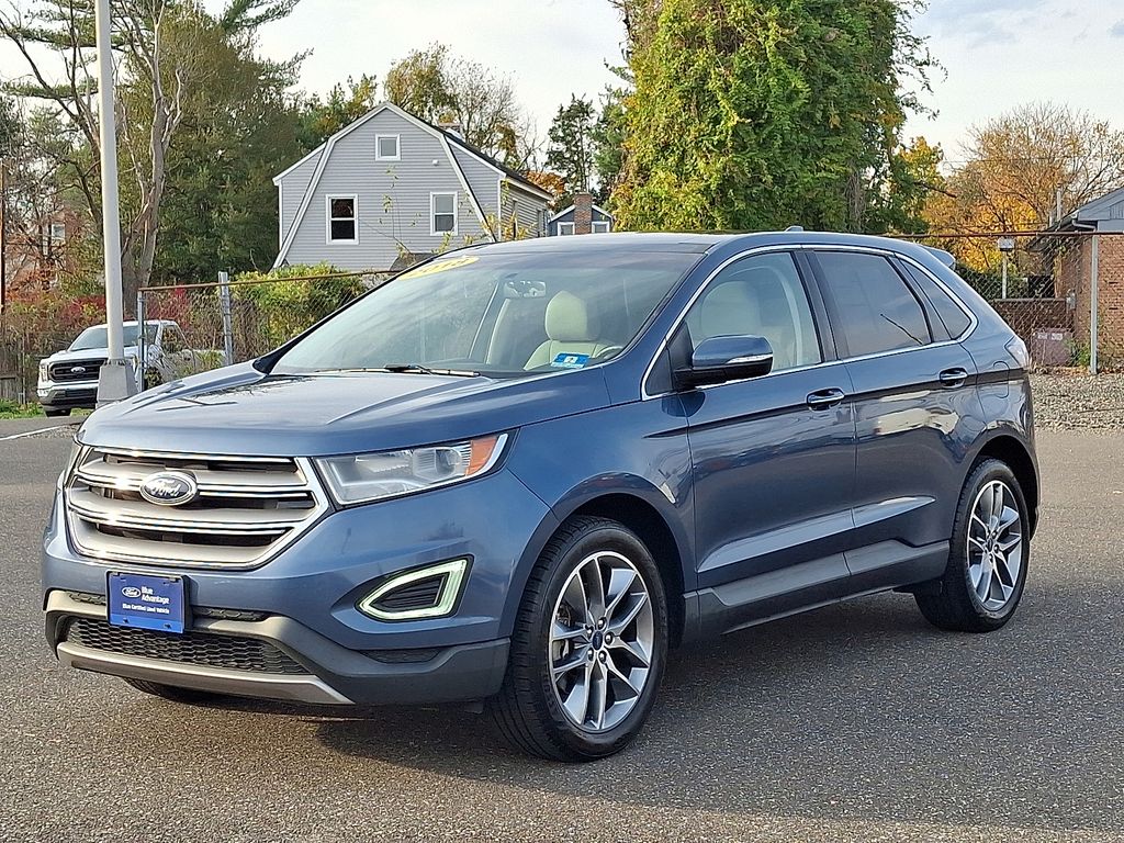 2018 Ford Edge Titanium photo 3