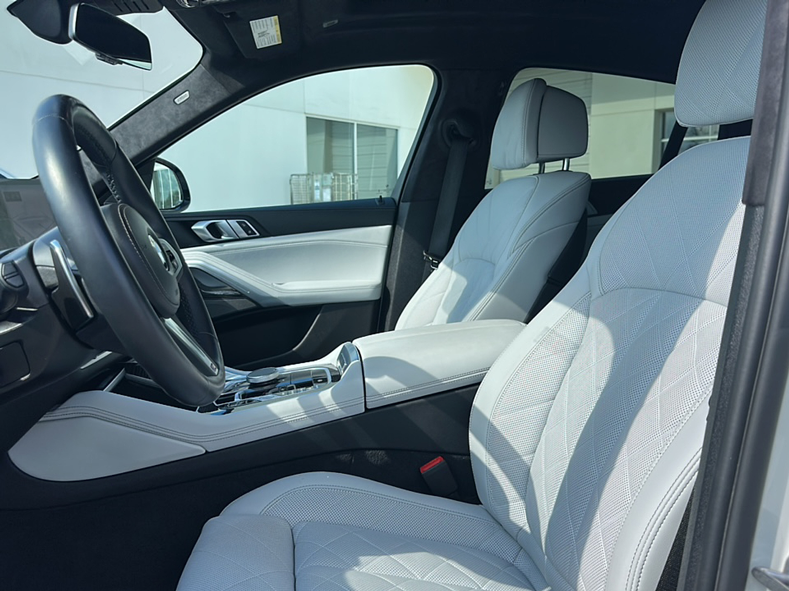 2024 Bmw X6 xDrive40i photo 2