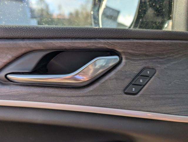 2025 Jeep Grand Cherokee Limited photo 24