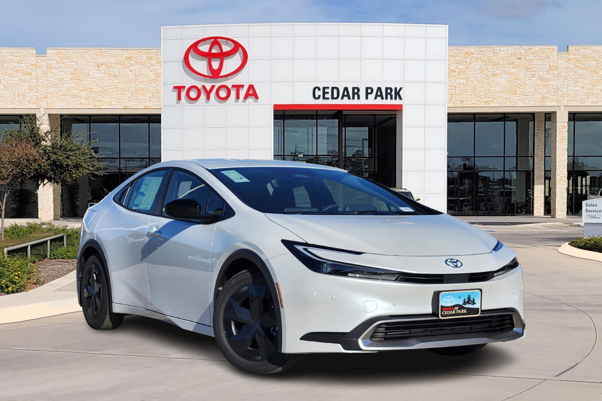 2026 Toyota Prius SE's photo